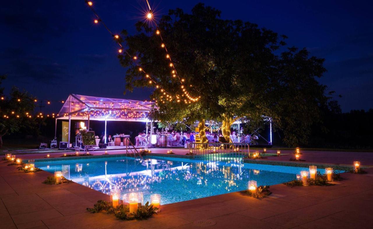 Villa Poropati: Luxury Istrian Estate with Large Pool Groznjan Exterior photo
